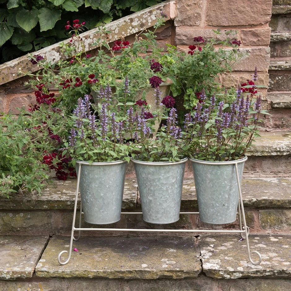 Three Galvanised Pots And Stand 3 Three Galvanised Pots And Stand