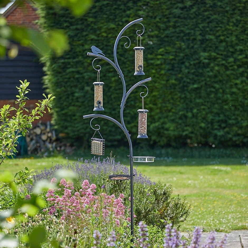 Wild Wings Complete Feeding Station 3 Wild Wings Complete Feeding Station