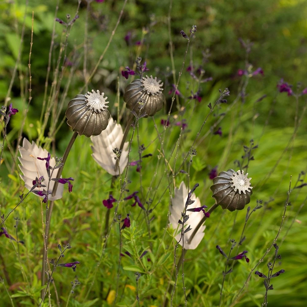 Poppy Seed Head Stake - Large Seed Head 6 Poppy Seed Head Stake - Large Seed Head - Image 4